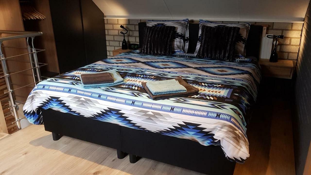 Het Gildehuis Met Sauna En Jacuzzi Stevensweert 외부 사진